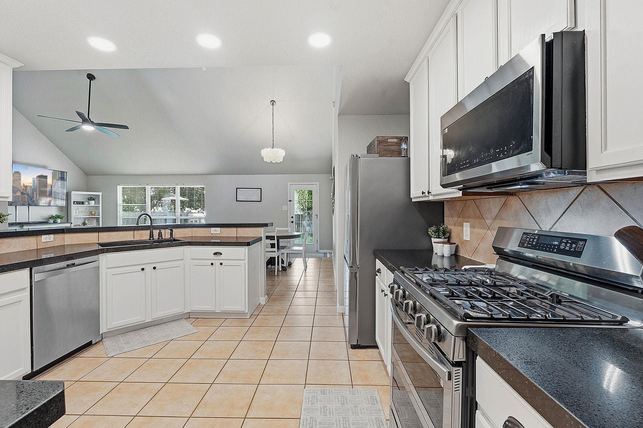 8703 Priest River Dr, photo 5