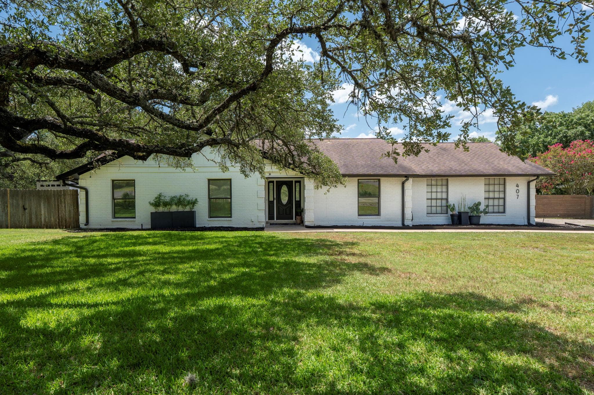407 Canyon Wren Dr, photo 1