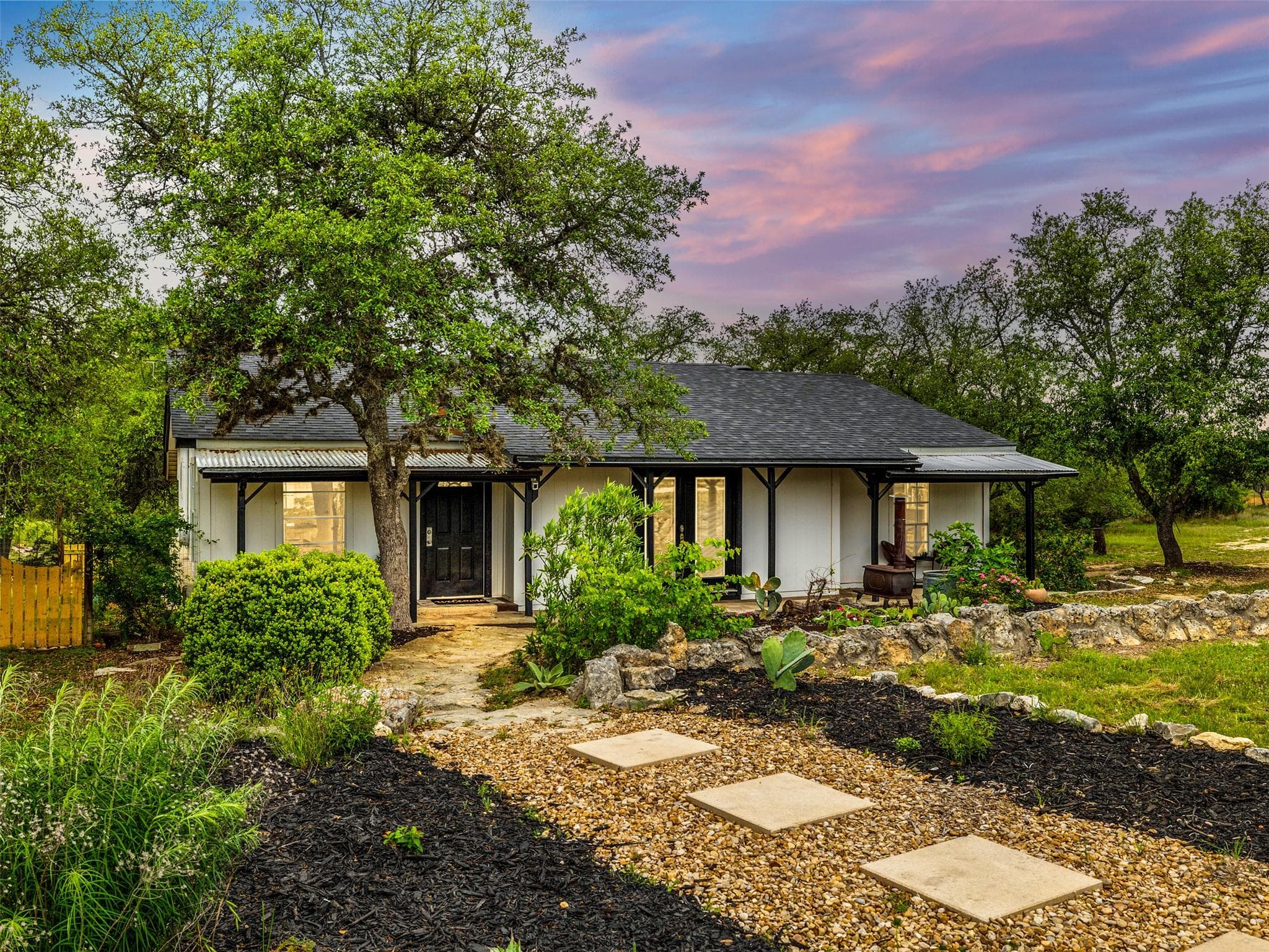 2591 Spring Valley Dr, Dripping Springs, Texas
