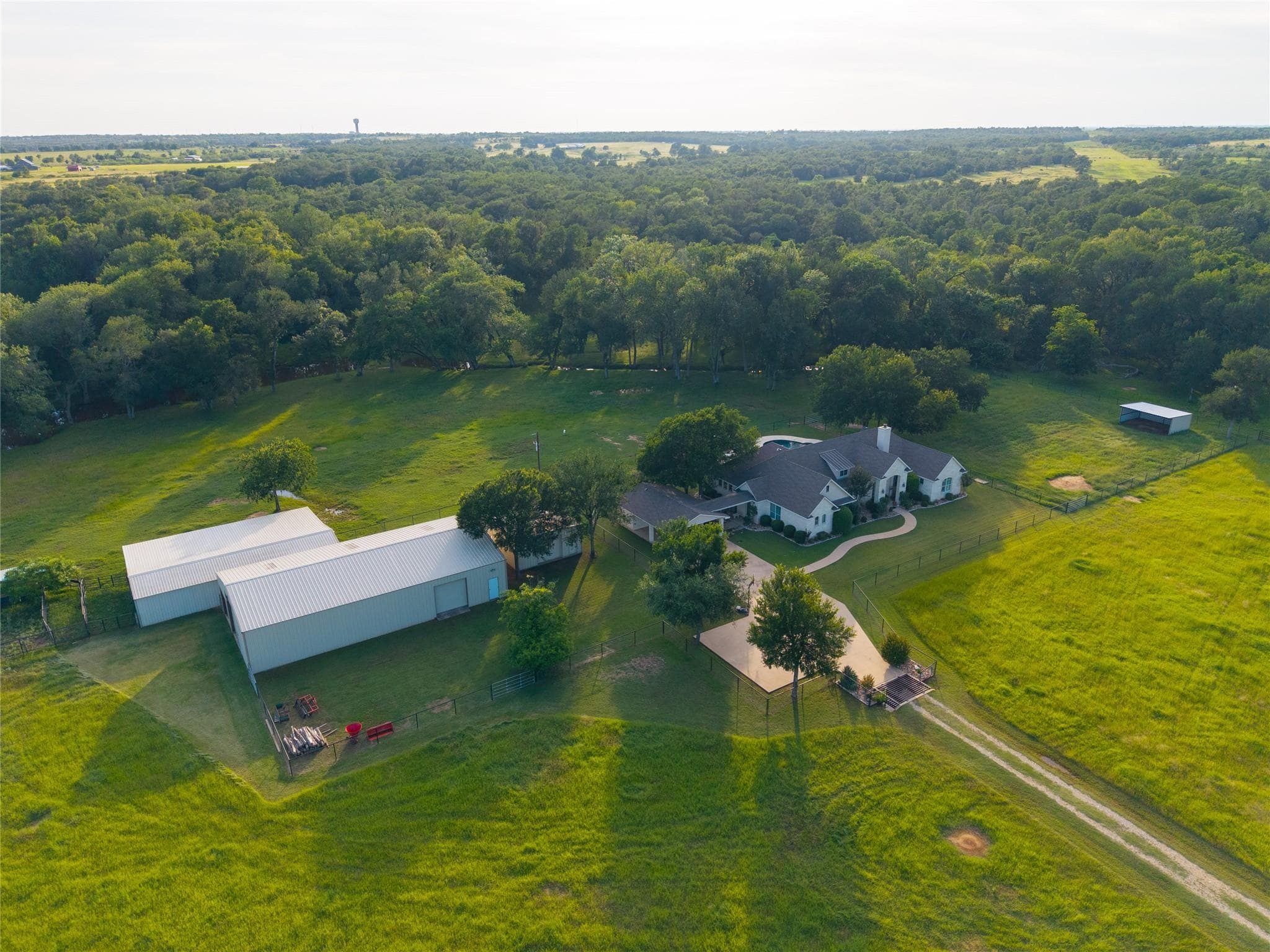 4140 County Road 467, photo 1