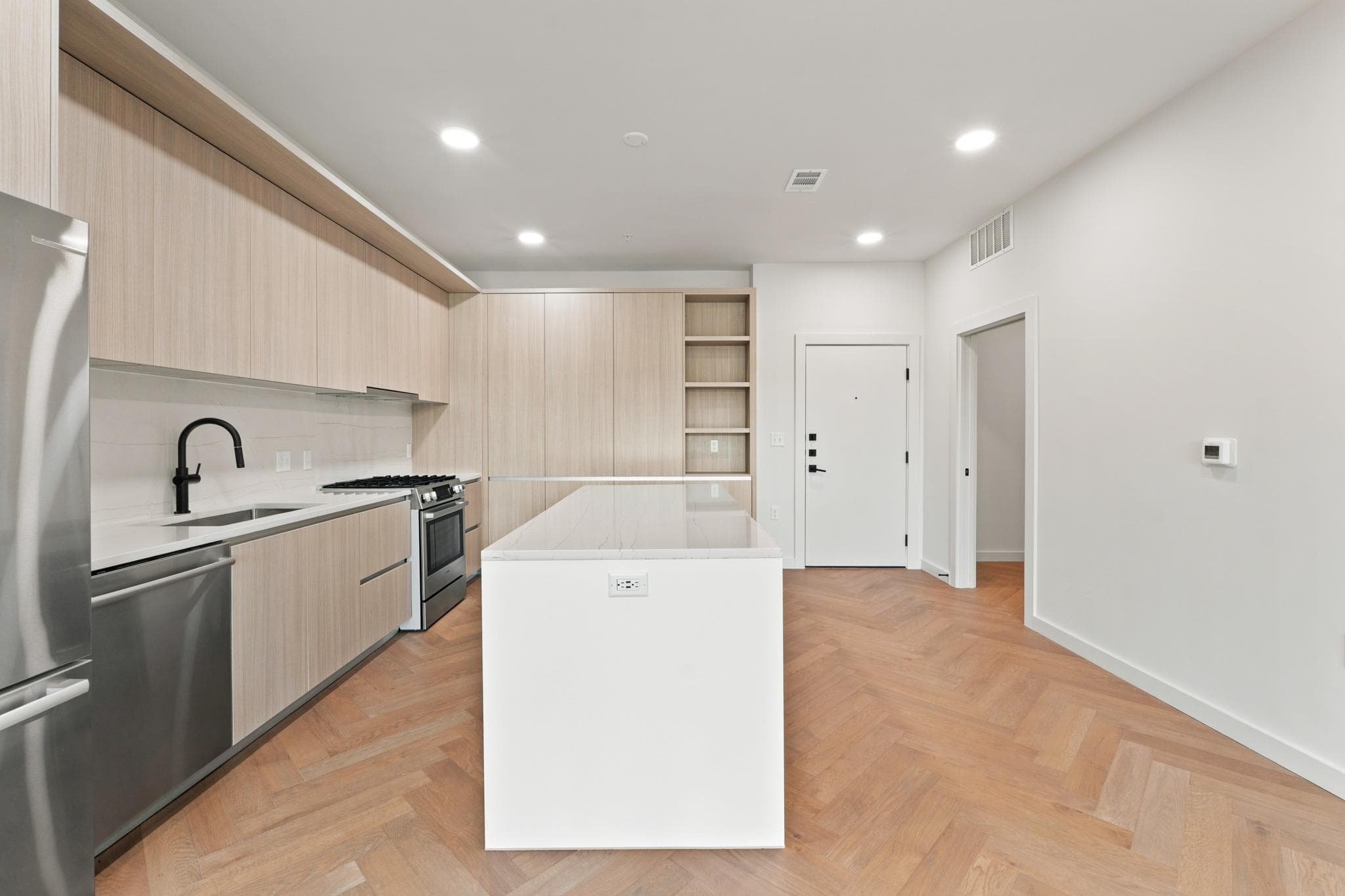 2209 S 1st St 335, photo 3
